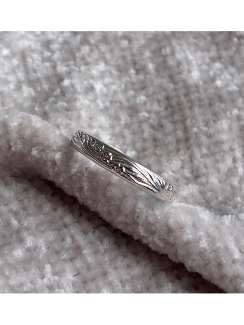 Argentinium Silver Wedding Band Floral Design Simple Band Size 6.75 NEW In Box